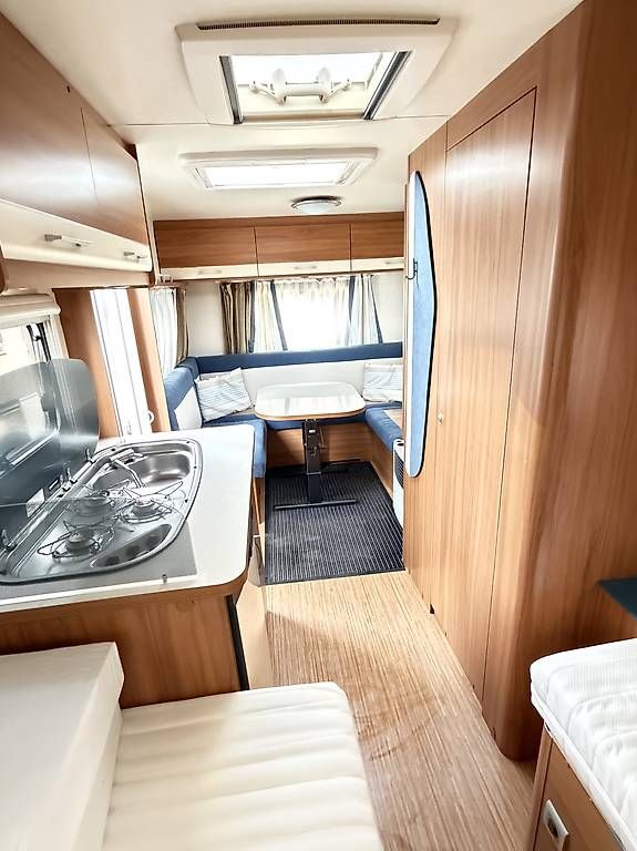 Camping Fahrzeuge: Wohnwagen Weinsberg CaraOne 480 EU ,Einzelbetten ,Mover  – Gebraucht aus Regensdorf von Clauko 3