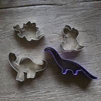 🐸 DINOSAURIER GUETZLI AUSSTECHFORM AUSSTECHER GUEZLIFORM