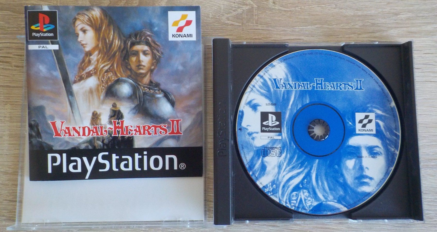 Sony Giochi: VANDAL-HEARTS 2..........Topzustand!!! – Usato da Reinach AG venduto da Masi 2