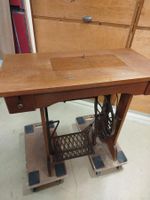 Machine à coudre ( nr 12 )