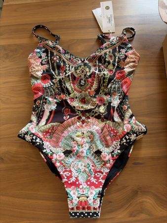 Badeanzug Camilla Grösse XS neu mit Etikett