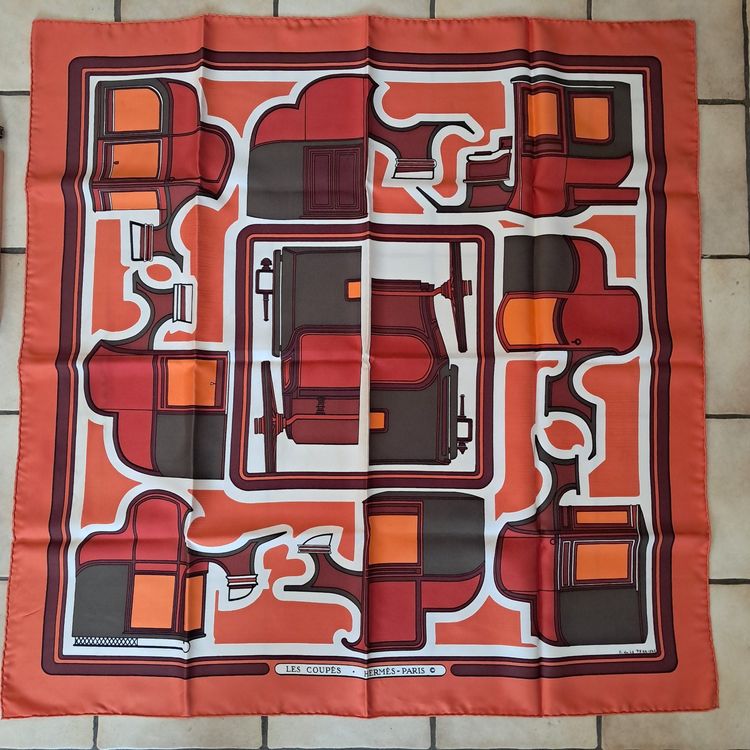 Foulard Carré Hermès 'Les Coupés' 100% Soie - Modèle Vintage Des Années 70 - Neuf Avec étiquettes