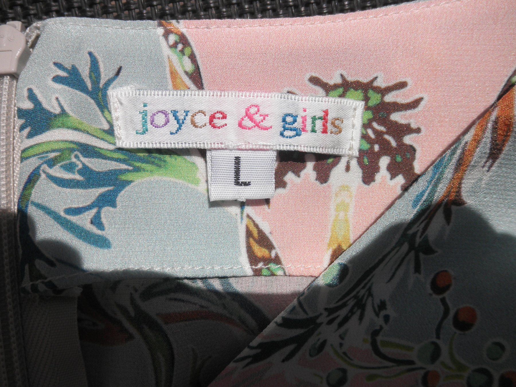 Kleider: Seidenkleid  joyce & Co Wollerau – Neu und originalverpackt aus Buttwil von Engelhaar 4