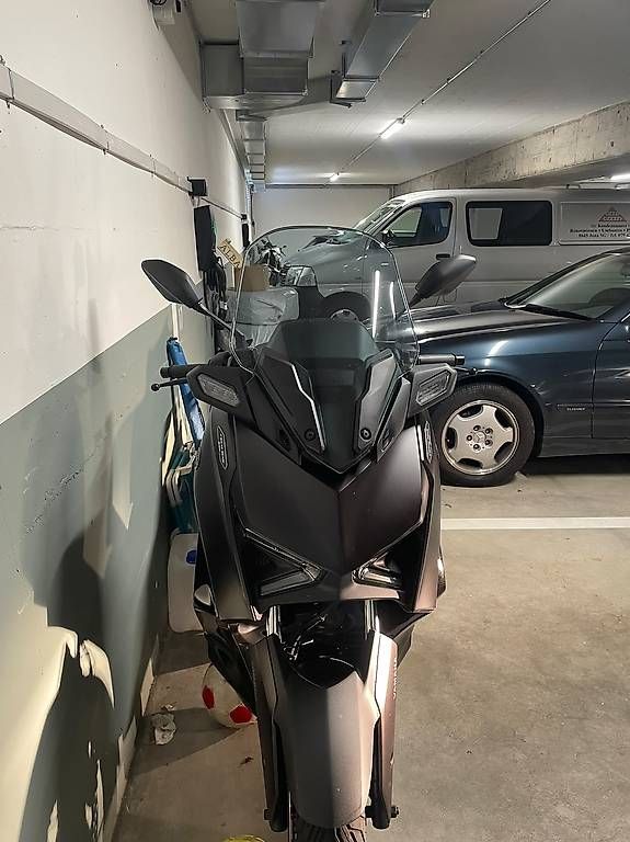 Scooters: Yamaha XMax 125 Tech Max – Gebraucht aus Jona von ramiz93 2