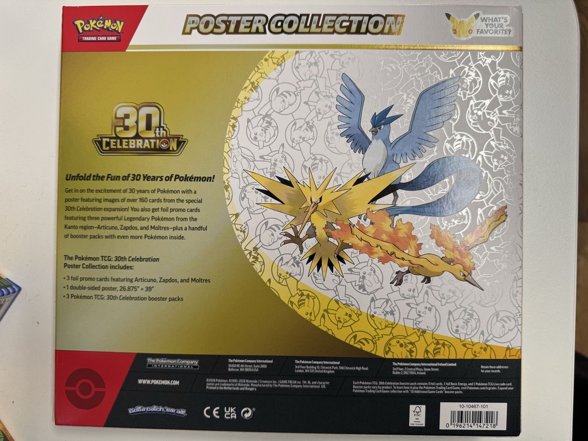 Pokémon Carte collezionabili: Pokemon 30th Celebration Poster Collection – Nuovo e nell'imballaggio originale da Schänis venduto da Zaha1 1