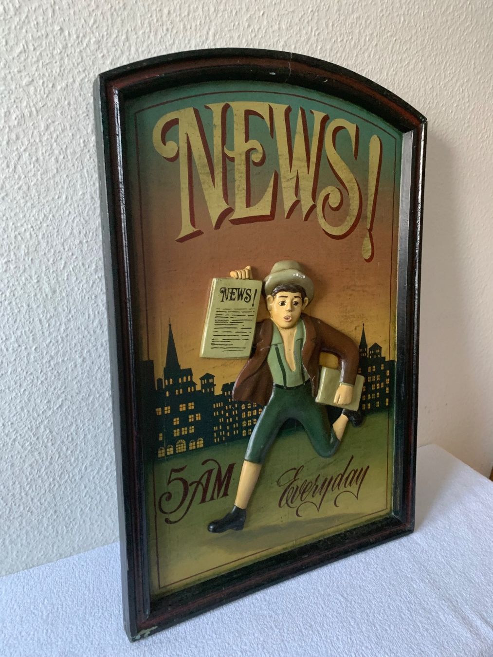 Insegne: Zeitungsbursche Holzschild – Usato da Lenzburg venduto da Meister_k 1