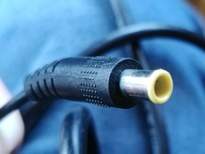 LG Ladegeräte: Original LG Netzteil 12V 3A – Gebraucht aus Reichenbach i.k. von Bcarlos 2