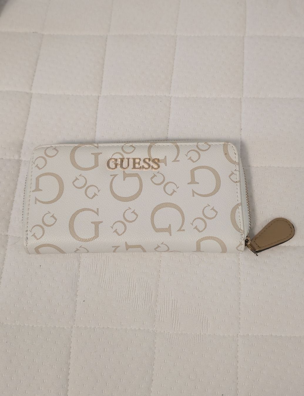 Guess Portemonnaie: Guess Portmonnaie – Neu (gemäss Beschreibung) aus Rothrist von lwagner7