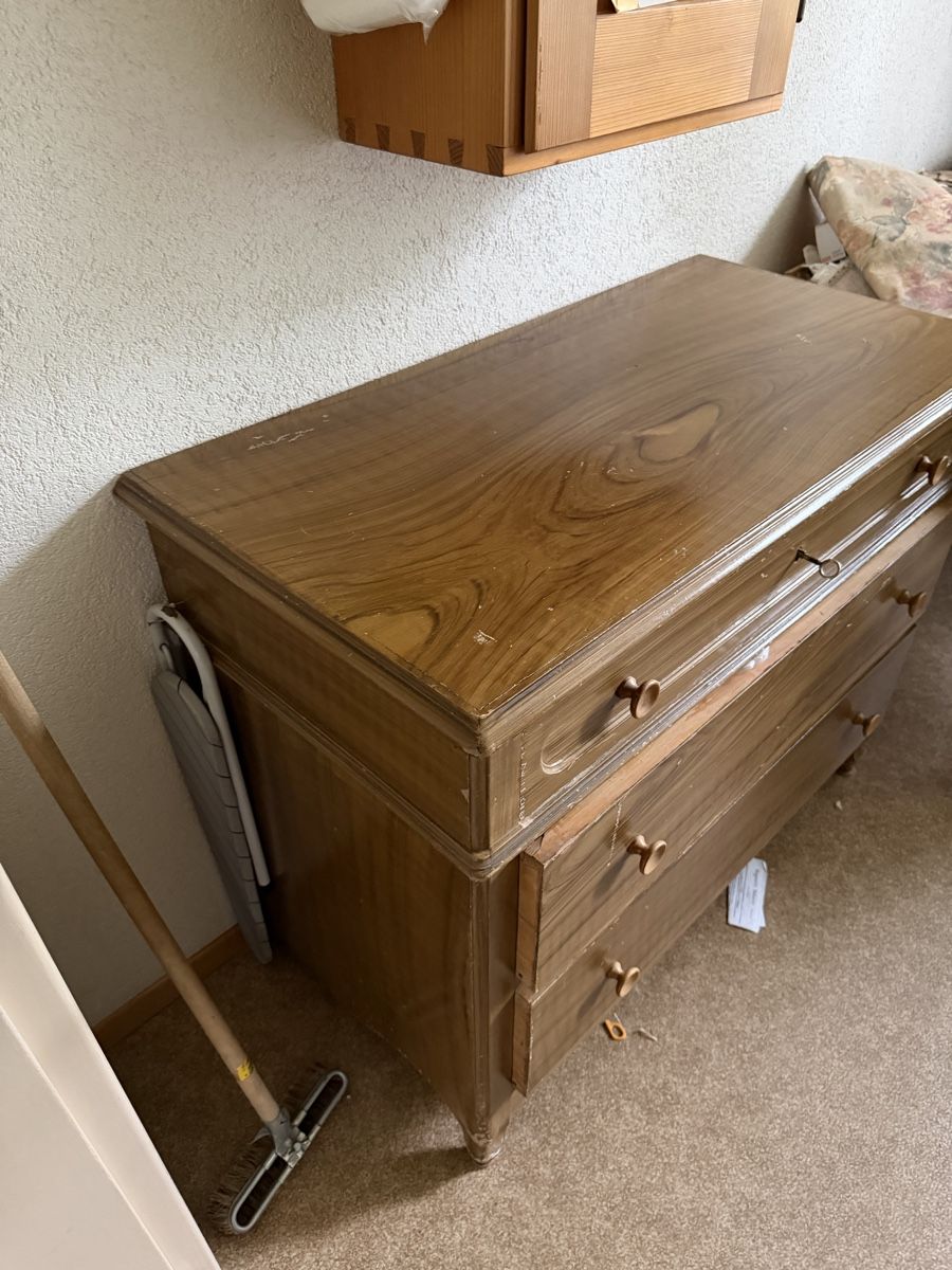 Cassettiere: Alte Kommode mit Charme ca.107cm – Usato da Grünen venduto da Padoxen 1