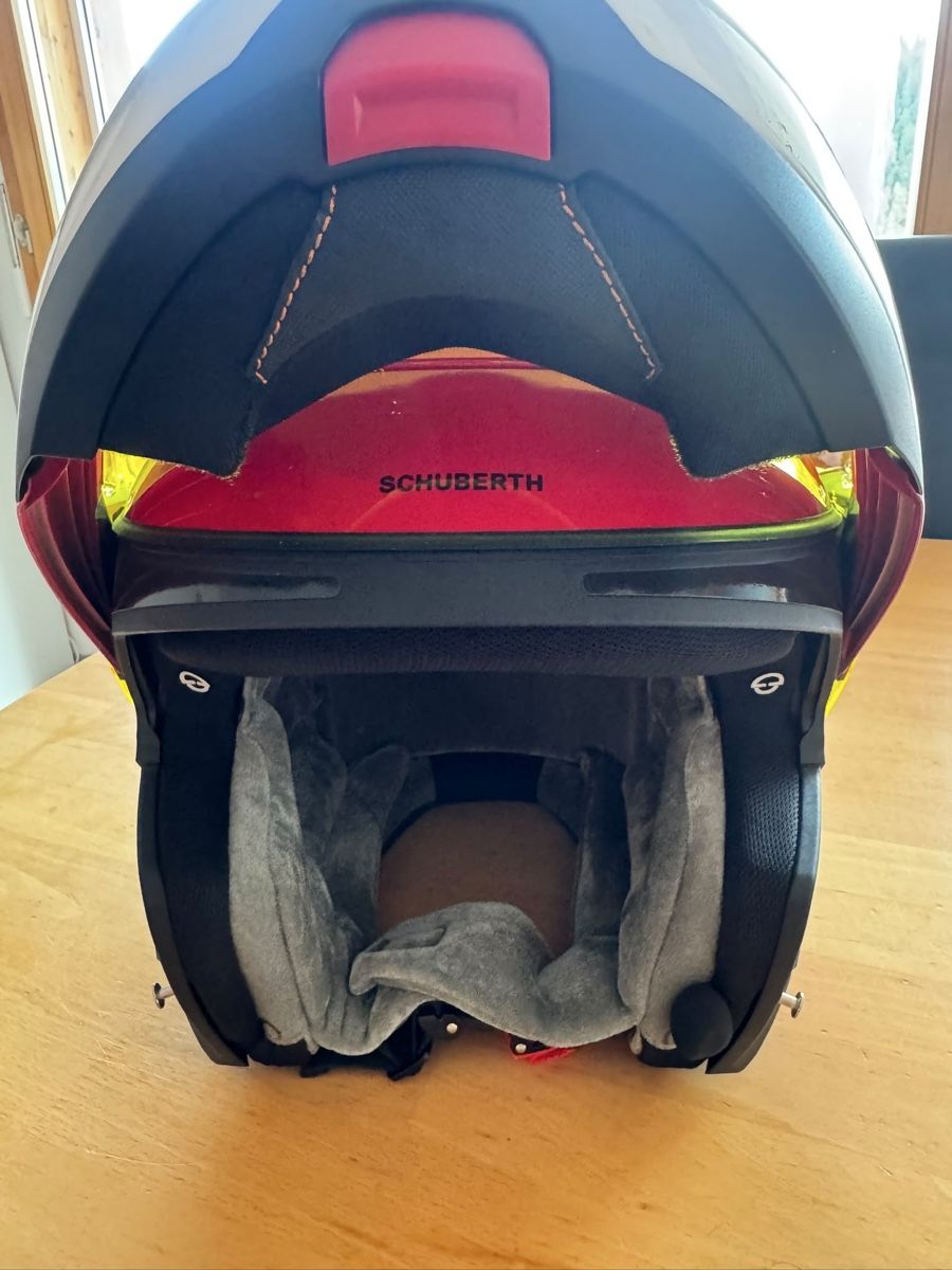 Schuberth Caschi & visiere: Motorradhelm Schuberth rot/weiss C4 Pro Klapphelm – Nuovo (secondo la descrizione) da Belalp venduto da egg_9yfm 2