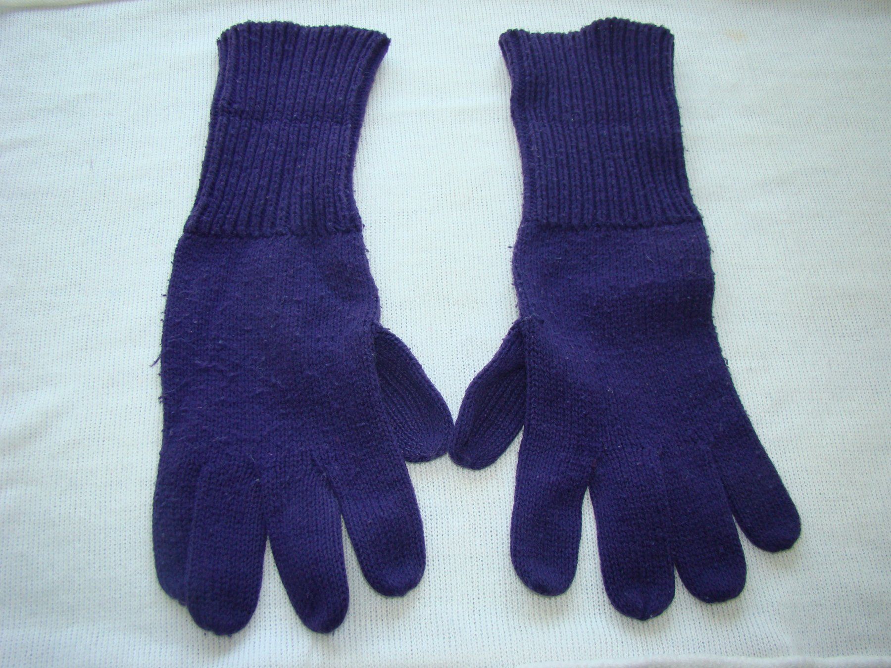 Guanti & manicotti: Handschuhe violett gestrickte Optik – Usato da Malters venduto da burzi