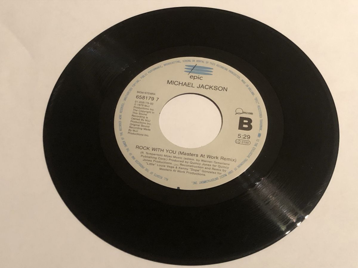 Dischi in vinile: Michael Jackson. 1992.  Who Is It / Rock With You – Usato da Faulensee venduto da Mizuno06 4