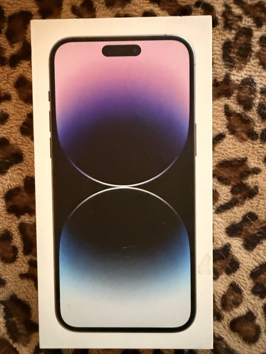 Apple Telefoni cellulari / Smartphones: iPhone 14 Pro Max Violet  – Nuovo (secondo la descrizione) da La Sarraz venduto da Maily.hautier 3