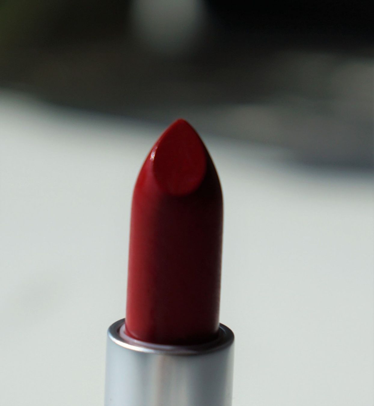 Make-up: MAC Ruby Woo Retro Matte Lippenstift-NEU – Neu und originalverpackt aus Zürich von sambaum 5