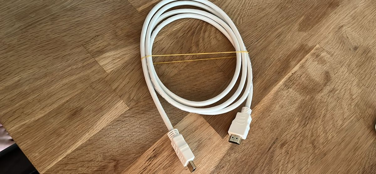 Cavi: HDMI Cable - High Speed HDMI 1m long – Nuovo (secondo la descrizione) da Basel venduto da Rohan_007