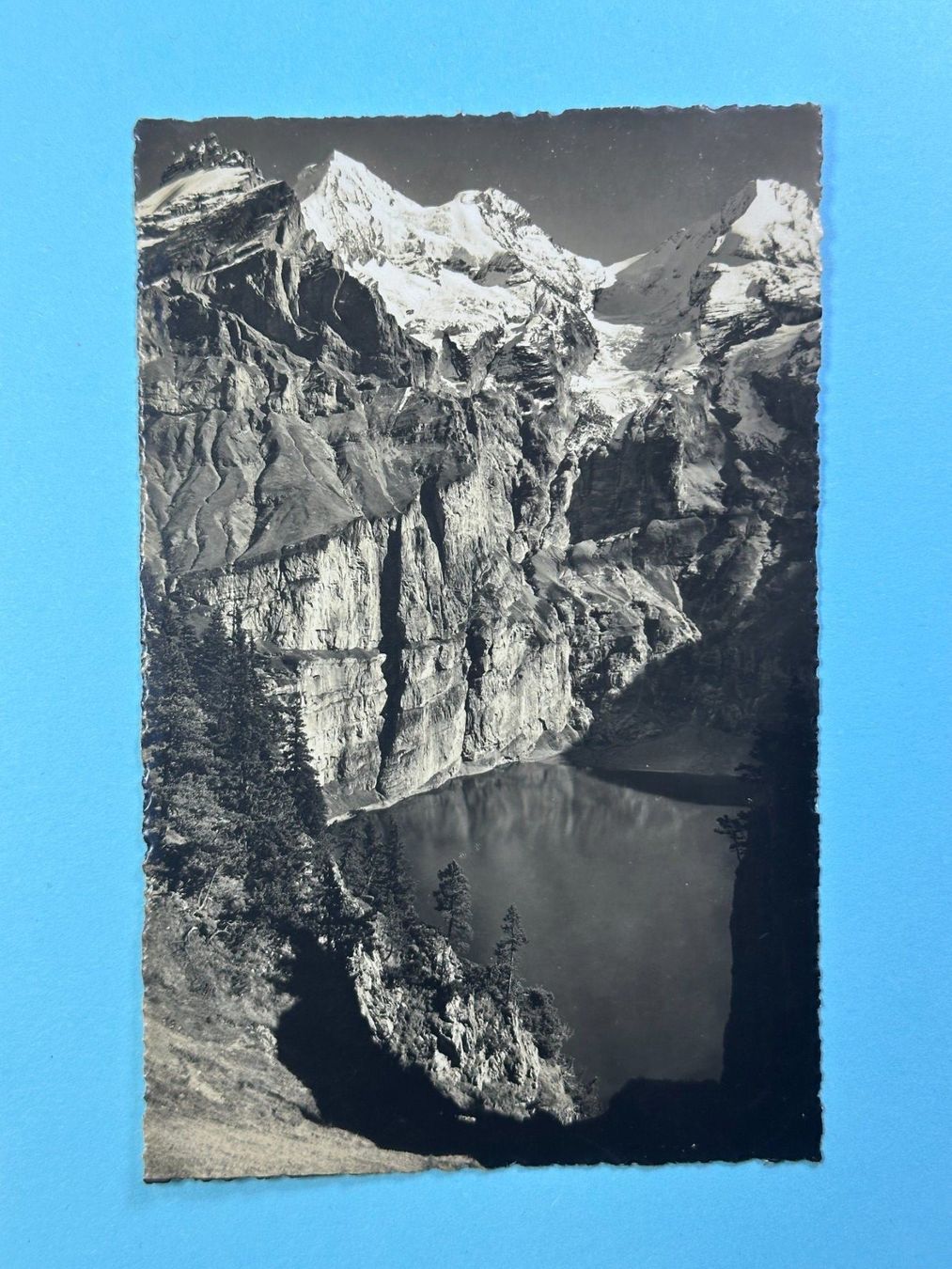Cartoline postali: Oeschinensee mit Blüemlisalp – Usato da Steg VS venduto da _vinci_