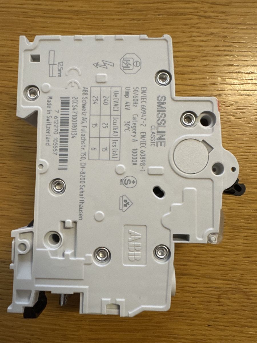 ABB Alimentazione elettrica: ABB Leitungsschutzschalter S451M C13 neuwertig – Nuovo (secondo la descrizione) da Ehrendingen venduto da Sansav 1
