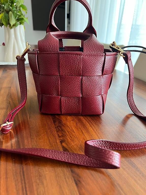 Taschen für Damen: Borsa di pelle artigianale  – Gebraucht aus Cugnasco von Sophia-1998 1