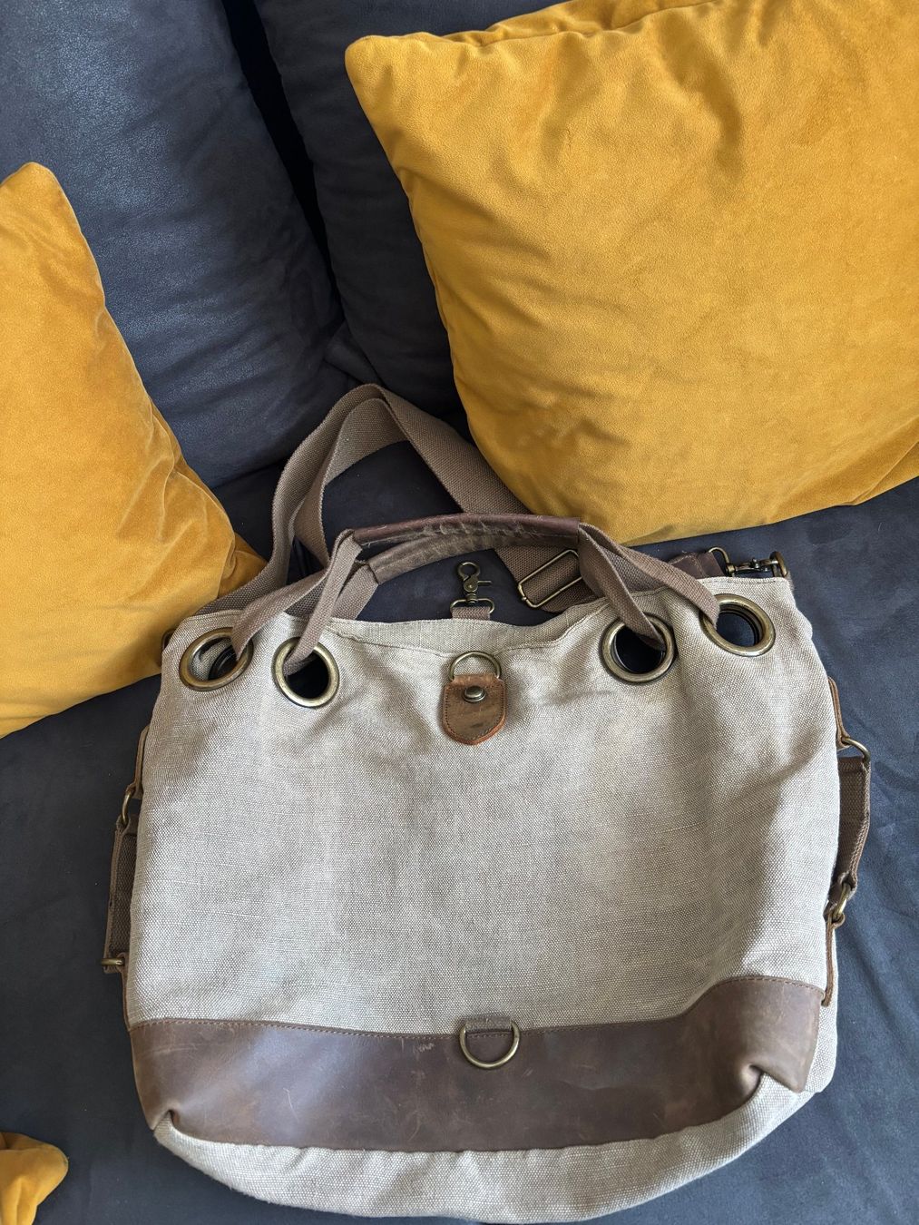 Borse da donna: CANVAS Tasche mit Lederteile – Usato da Merishausen venduto da yourdream 2