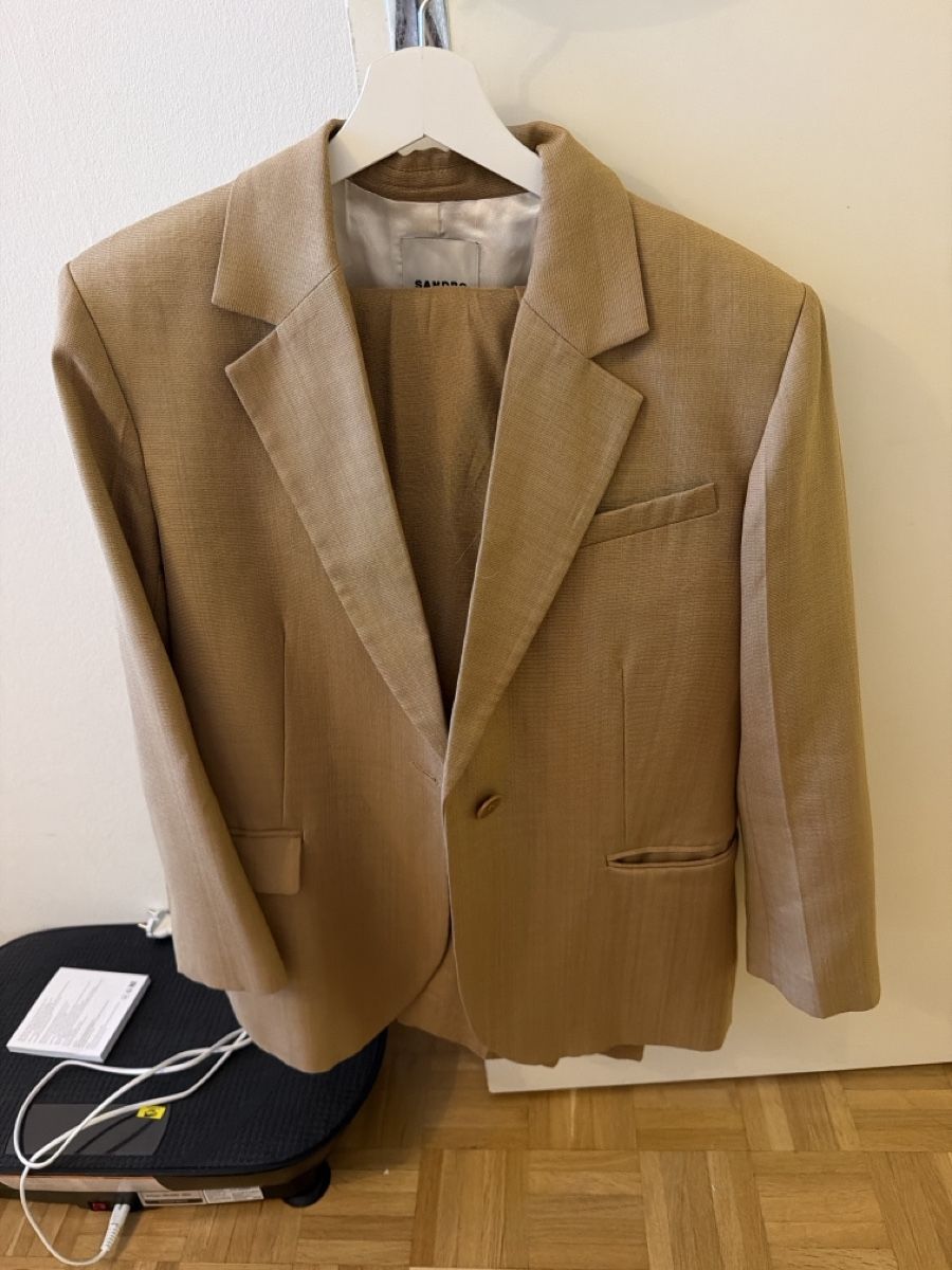 Sandro Anzüge & Kostüme: Tailleur Sandro 38 beige  – Gebraucht aus Geneve von ben_n52d 1