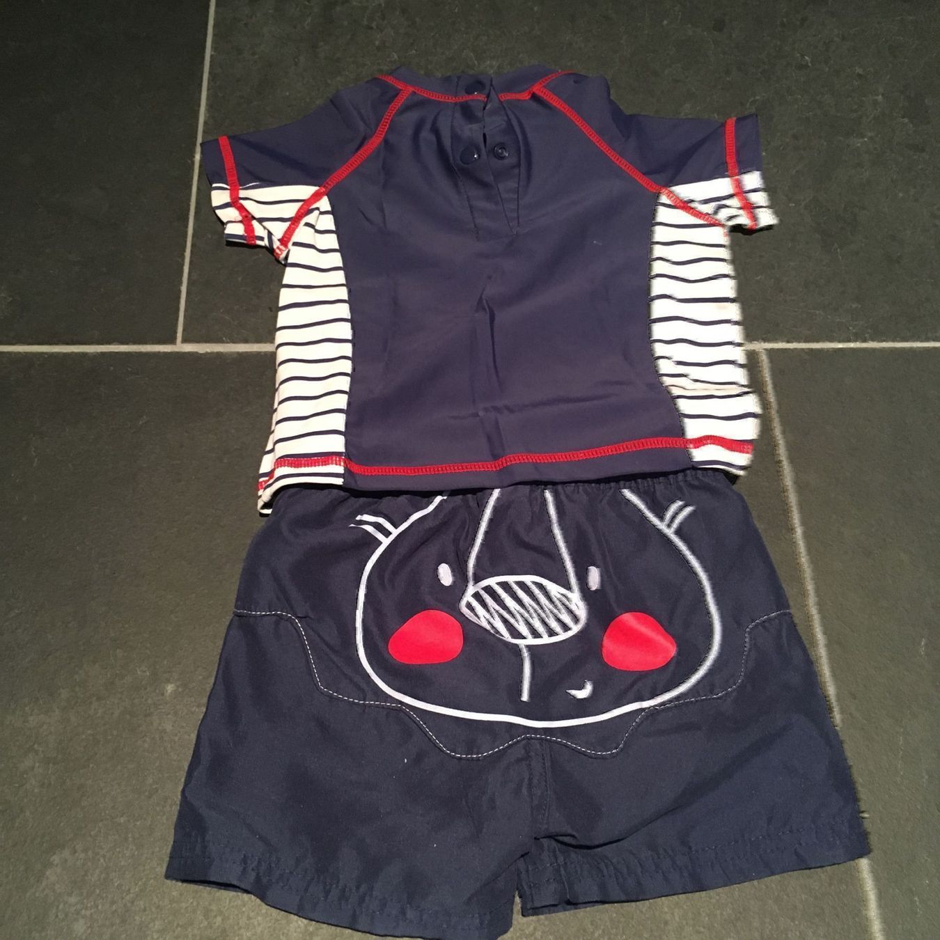 Costumi da bagno: Badeshirt und Badehose – Usato da Küsnacht ZH venduto da ch_schweiz 1