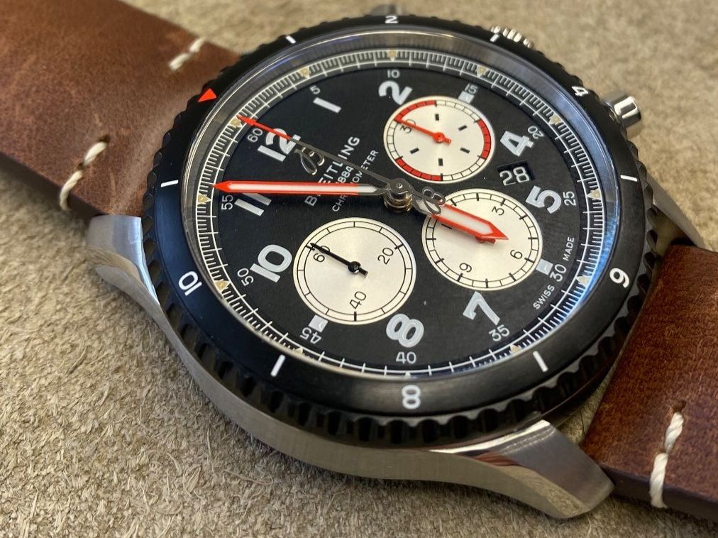 Breitling Orologi: BREITLING AVIATOR 8 B01 CHRONOGRAPH 43 MOSQUITO – Nuovo (secondo la descrizione) da St. Gallen venduto da galluswatches 3