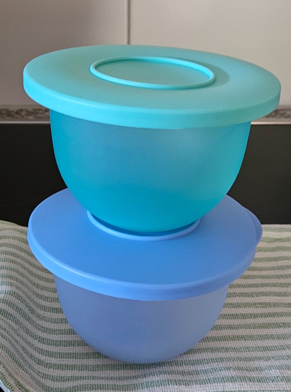 Tupperware Contenitori & Simili: Aqua Dessertschalen – Nuovo e nell'imballaggio originale da Hasle b. Burgdorf venduto da buddle32