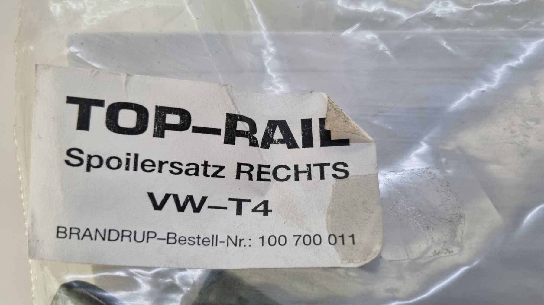 VW Tutti pezzi di ricambio auto: Spoiler Satz VW – Nuovo e nell'imballaggio originale da Fürigen venduto da Bucheli59