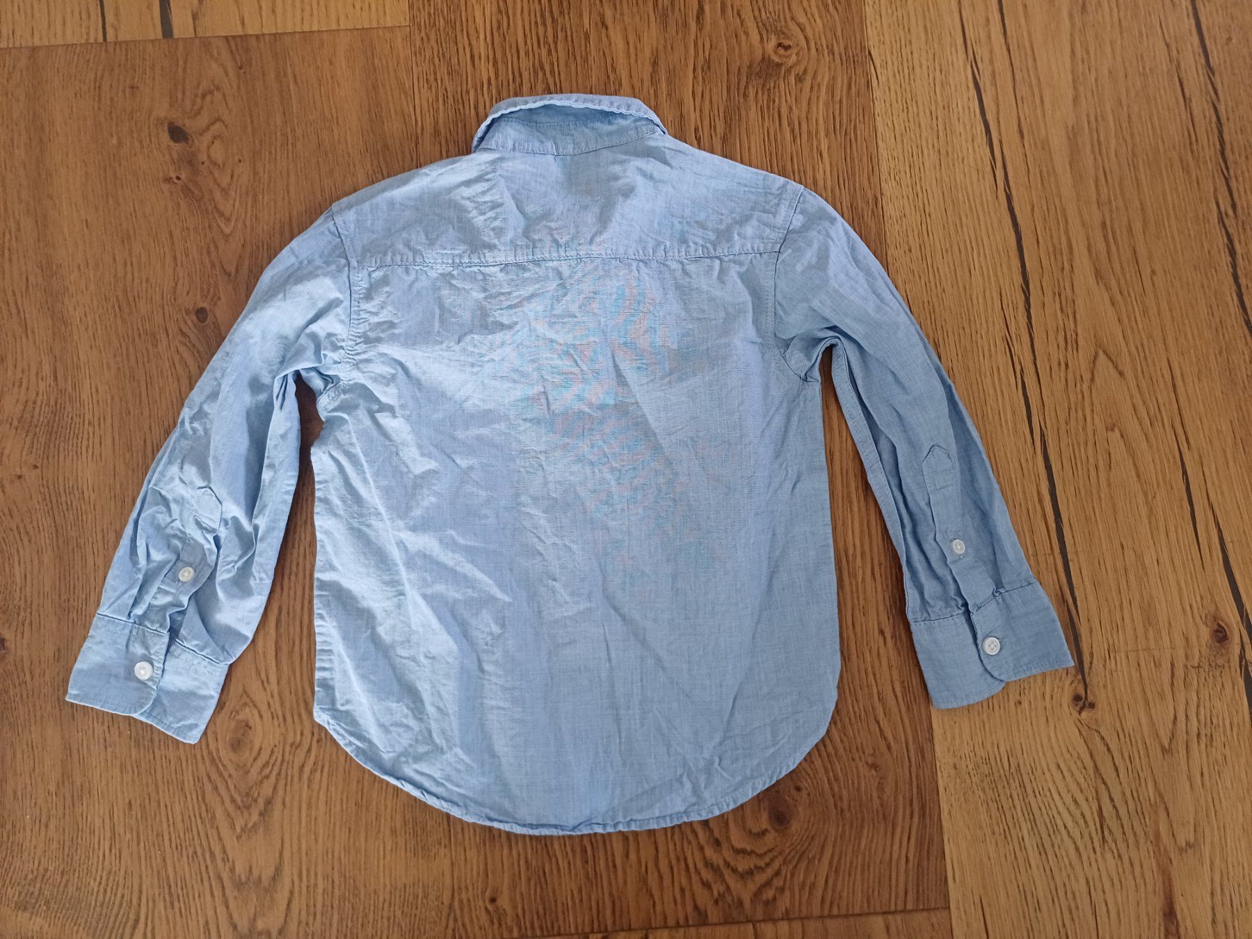 H&M Hemden, T-Shirts & Polos: H&M Hemd, hellblau, Gr. 98, Top Zustand – Gebraucht aus Balsthal von Memphis18 1