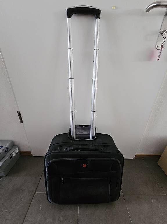 Sonstiges zu Aviatik: Wenger Trolley Business – Gebraucht aus Möhlin von Giapa