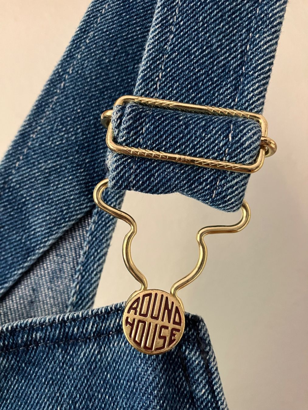 Jeans: Round House Latzhose Jeans Gr. S – Usato da Zürich venduto da MonkeyTunes 5