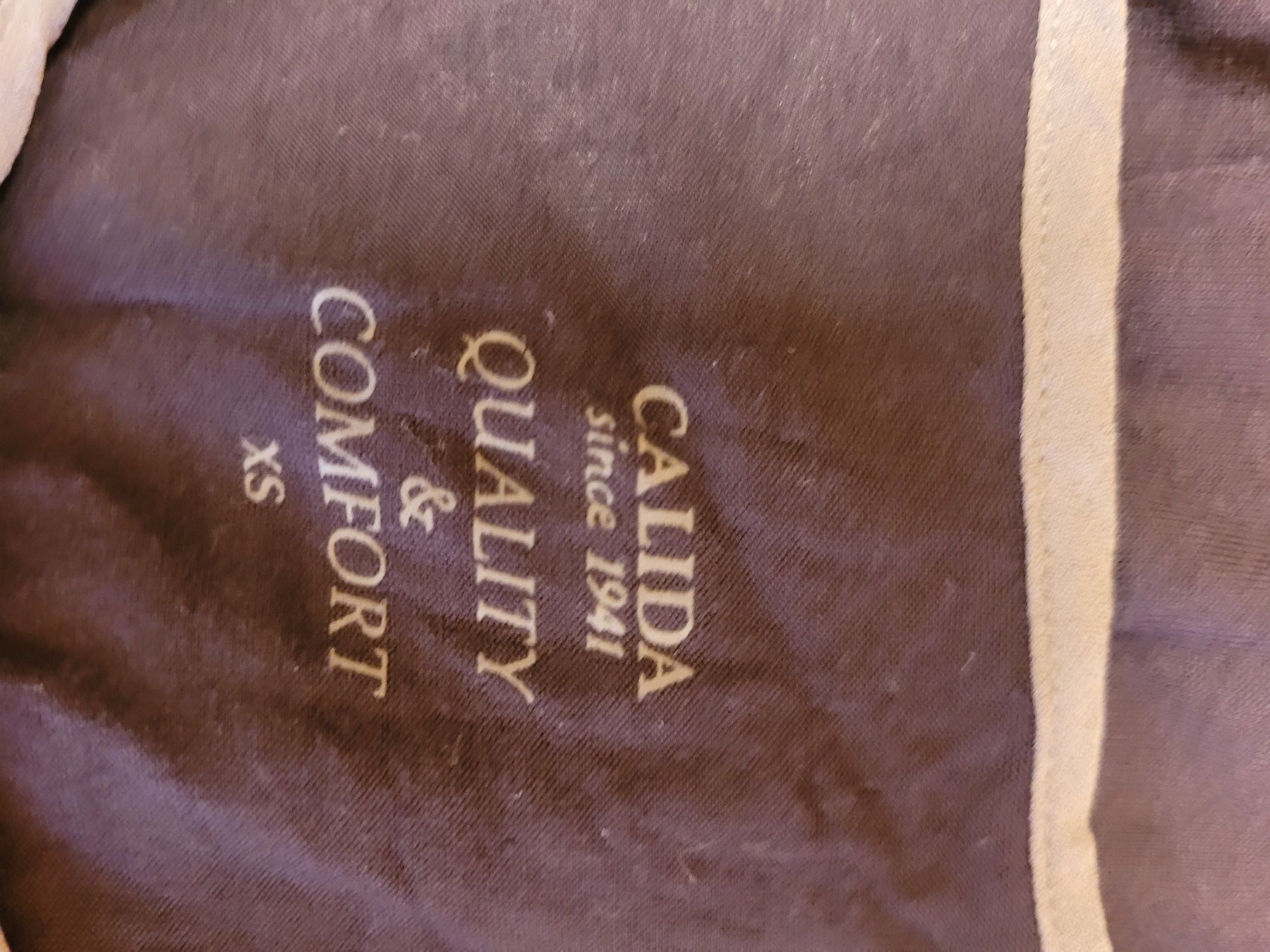 Calida Negligees & Pigiami: CALIDA chemise de nuit – Usato da Lausanne venduto da PlusValue_Lausanne 2