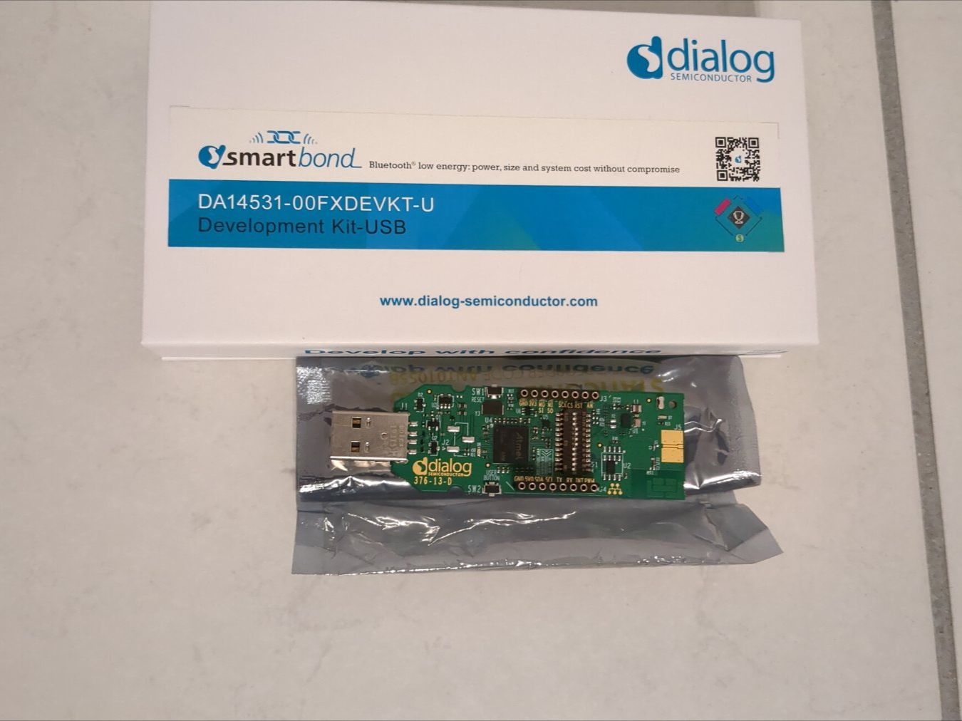 Componenti elettronici: Kit de développement Dialog DA14531 Bluetooth low energy BLE – Nuovo (secondo la descrizione) da Bourguillon venduto da sellerfromthenet