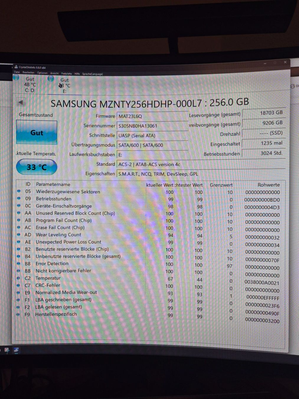 Samsung Disques durs: Samsung SSD  256GB – D'occasion à Altdorf UR par weign 1