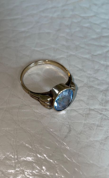 Goldring mit blauem Stein (Gebraucht) in Zäziwil für CHF 50 – mit ...