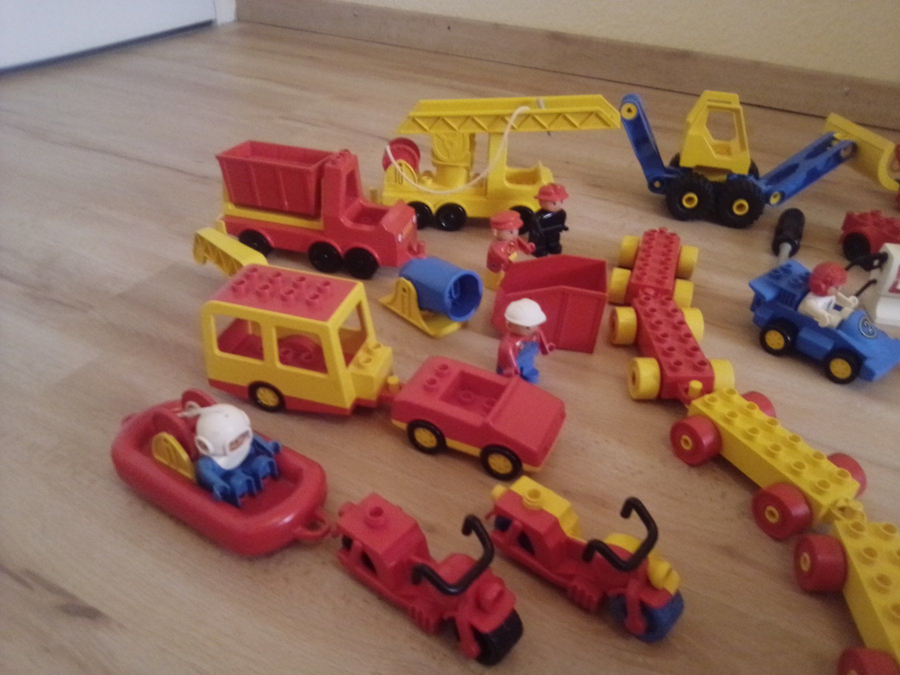 Lego Giocattoli: Duplo - Diverse Fahrzeuge – Usato da Oftringen venduto da mwi_kv82 2