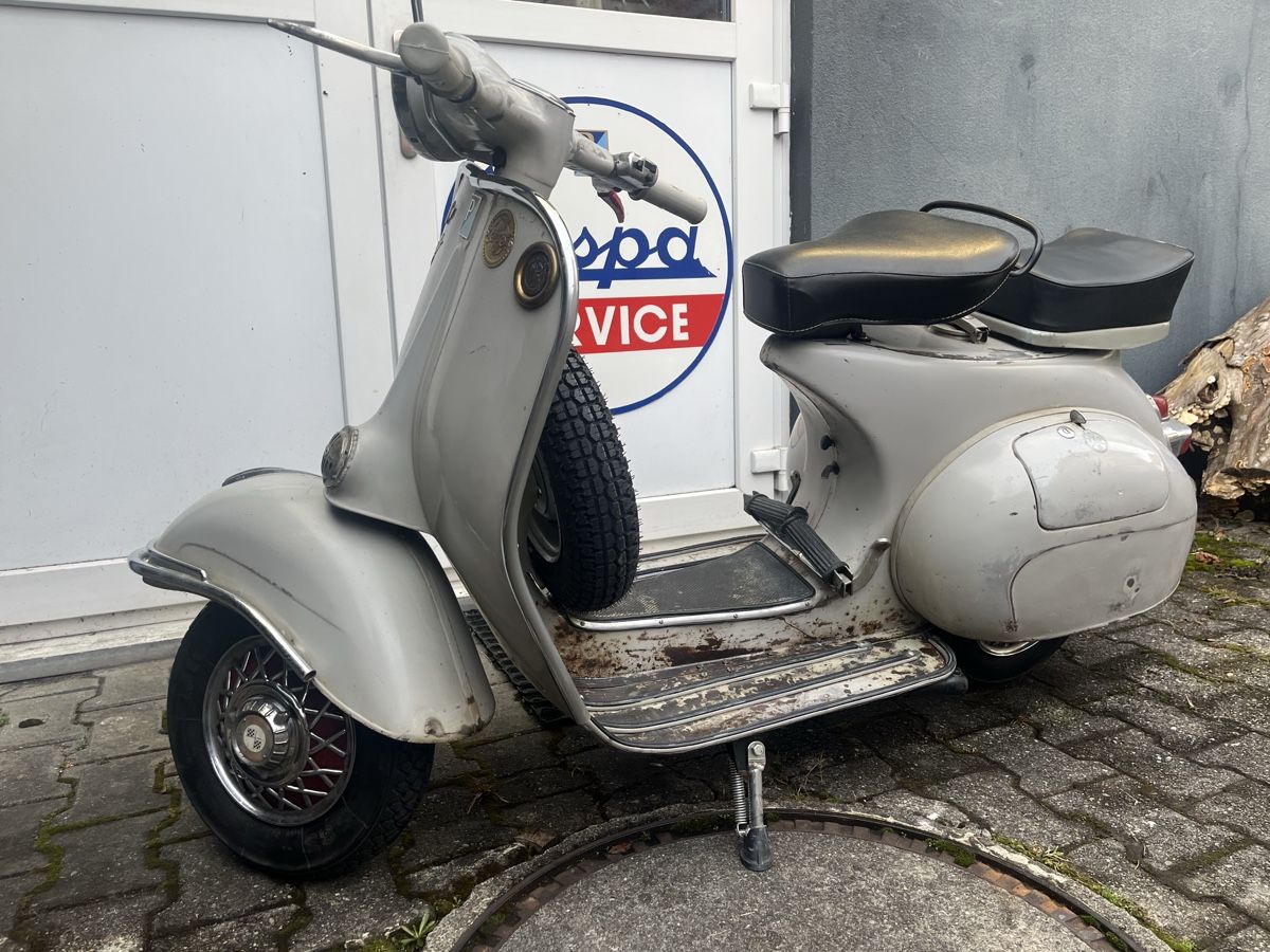 Piaggio Scooter: Vespa VNB3 Olack – Usato da Thun venduto da Cpia 3