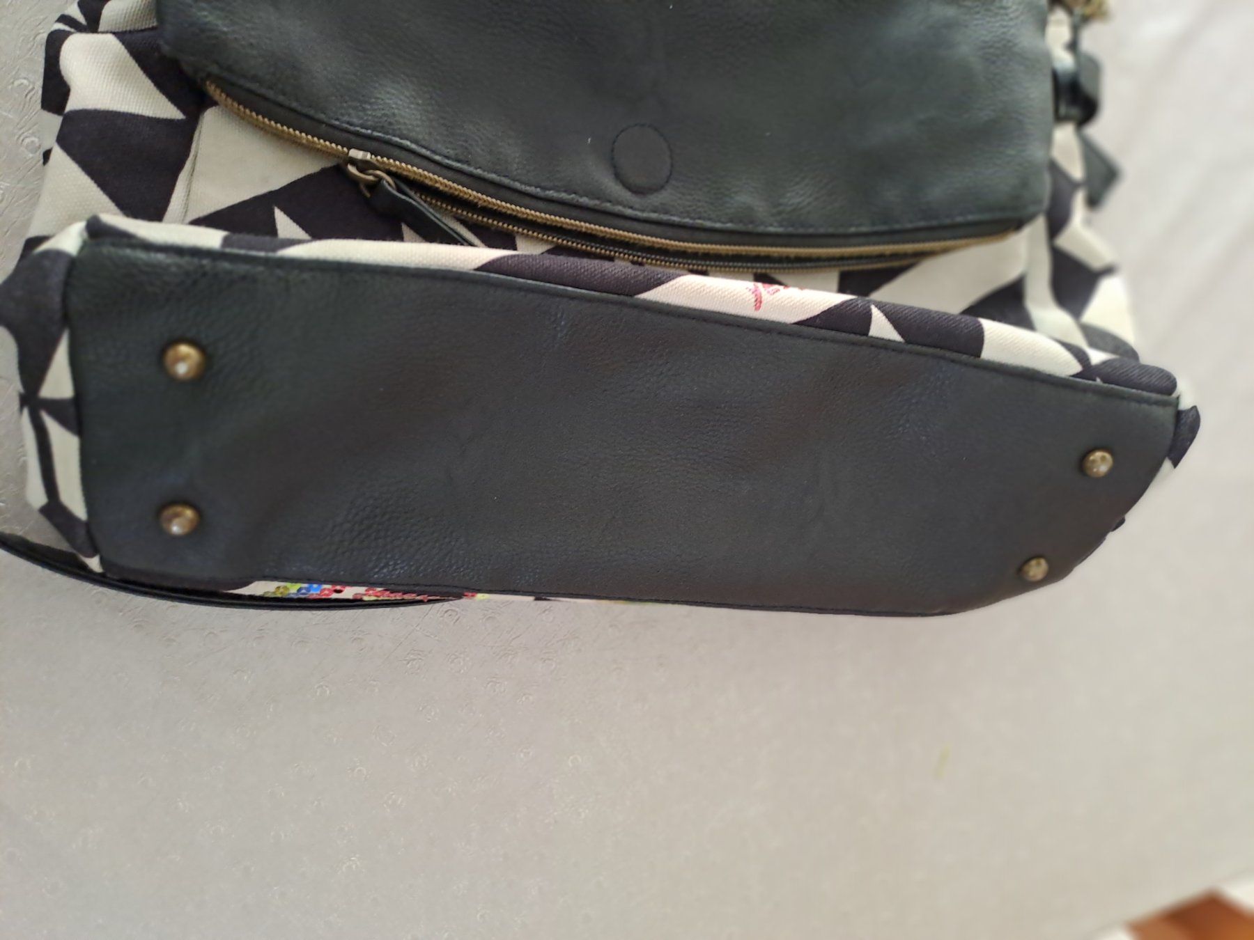 Desigual Borse da donna: Sac DESIGUAL – Usato da Glovelier venduto da arbecha 3