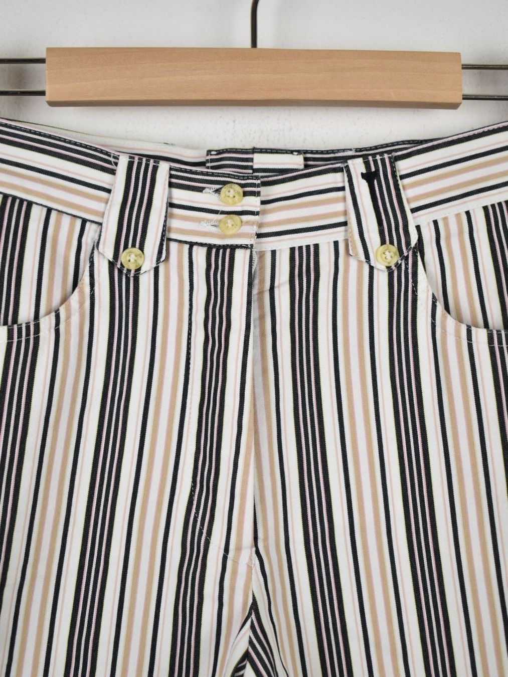 Pantalons: Backtee Golf Shorts Gr.36 – D'occasion à Nürensdorf par 2ND_STORY 1
