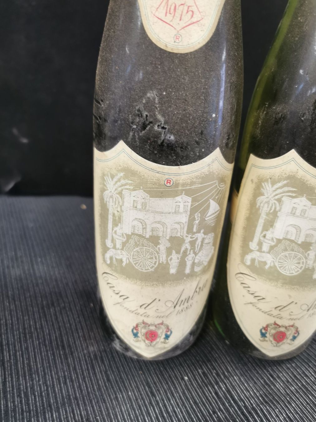 Vino: 2 x BIANCOLELLA 1975 – Nuovo (secondo la descrizione) da Genève venduto da Leboucheoreilles 3