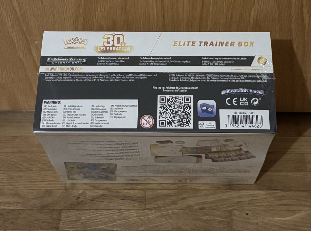 Pokémon Carte collezionabili: Coffret Pokémon Elite Trainer Box 30th – Nuovo (secondo la descrizione) da Grand-Lancy venduto da Mario64 4