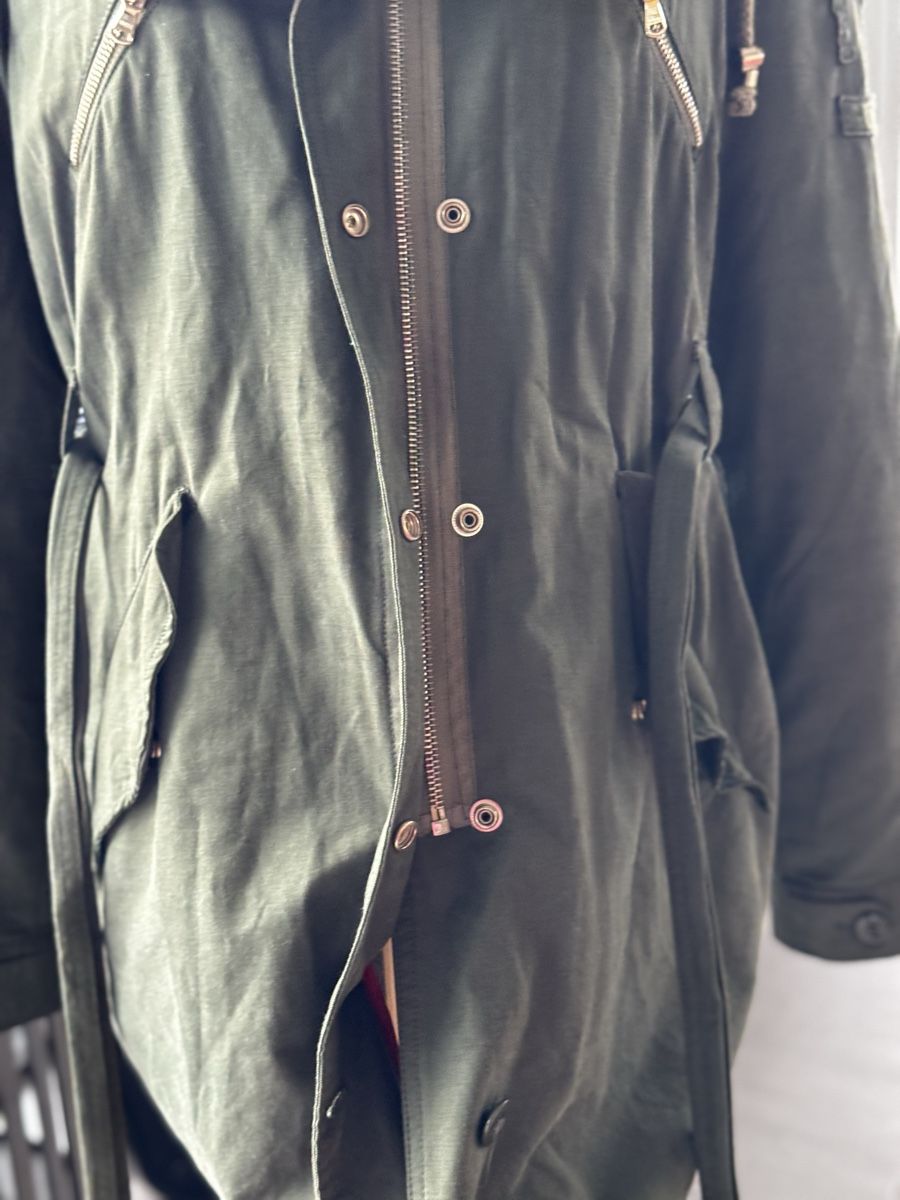 Guess Giacche: Guess Übergangsjacke Parka Gr. M – Usato da Goldau venduto da mira221 4