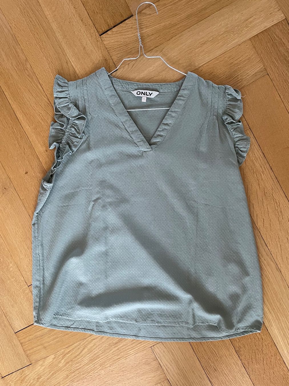 Only Tops: Top Only – Gebraucht aus Genève von sca_j5cs 1