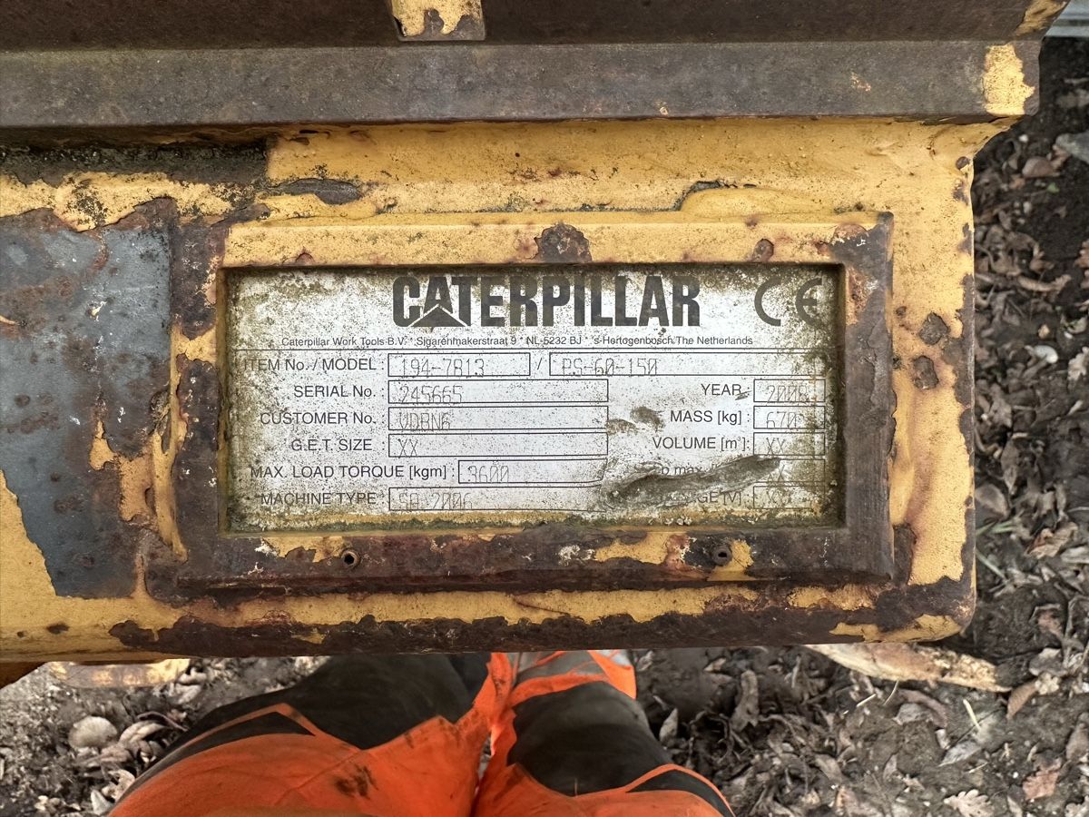 Caterpillar Chargeur de ferme: Cat Gabel und Schaufel  – D'occasion à Romanshorn par knu_jh9q 1