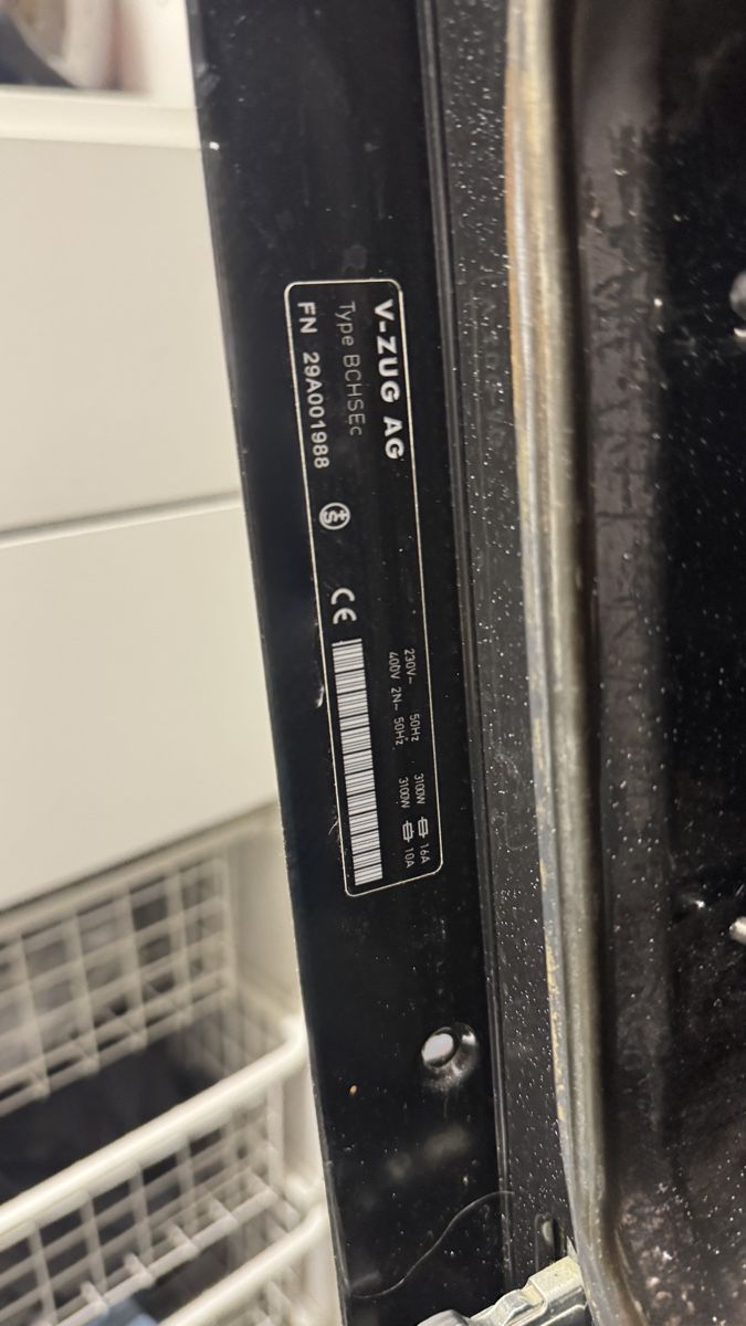 V-Zug Forni: V-ZUG Einbaubackofen Combair HSE 55 cm – Usato da Wädenswil venduto da katdede 2