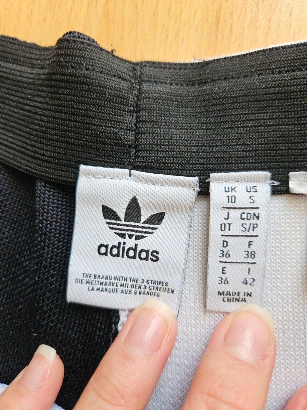 Adidas Pantalons: Hose Adidas Grösse S / 36 – D'occasion à Uerikon par mic_wq28 3