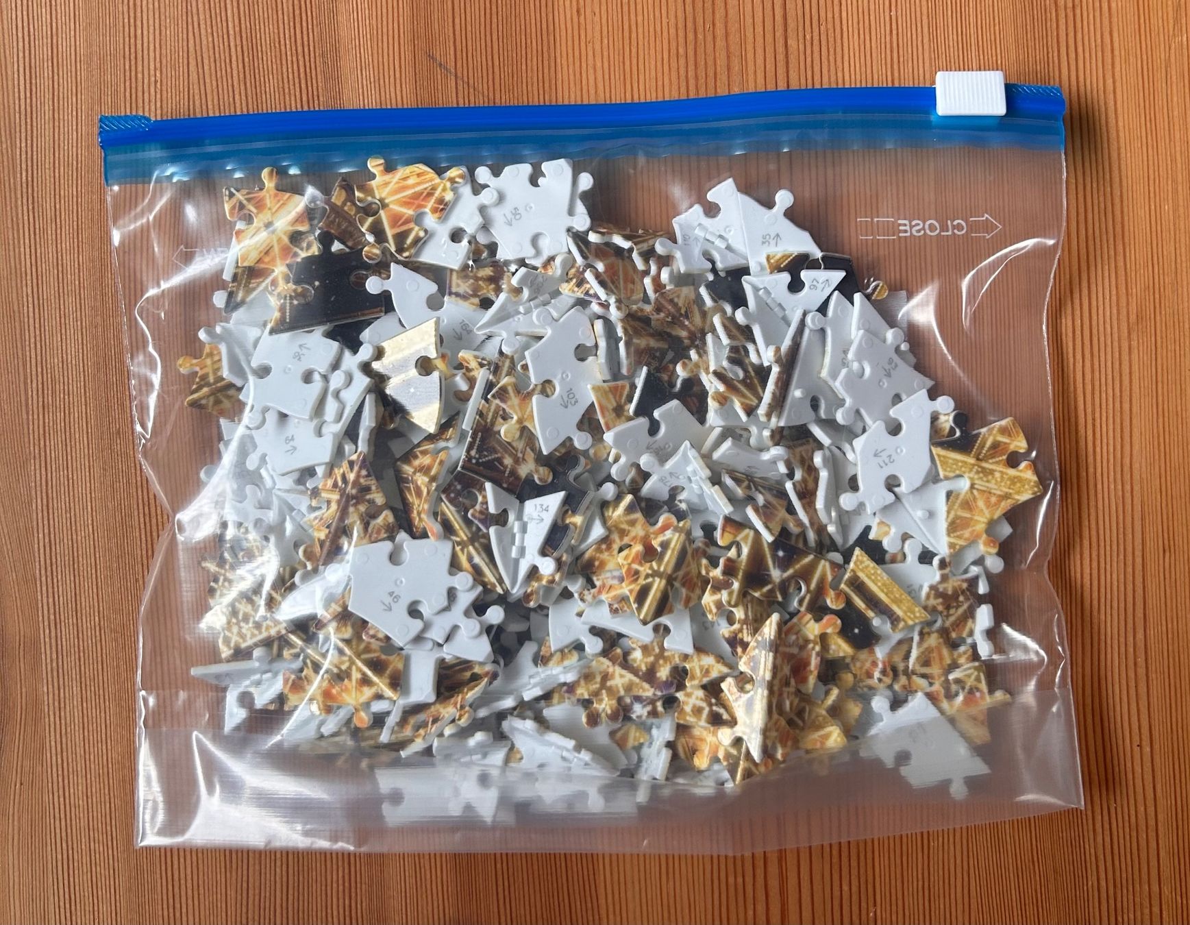 Ravensburger Puzzles: RAVENSBURGER 3D Puzzle Night Edition – Eiffelturm – Neu (gemäss Beschreibung) aus Dättwil AG von fio_d76l 6