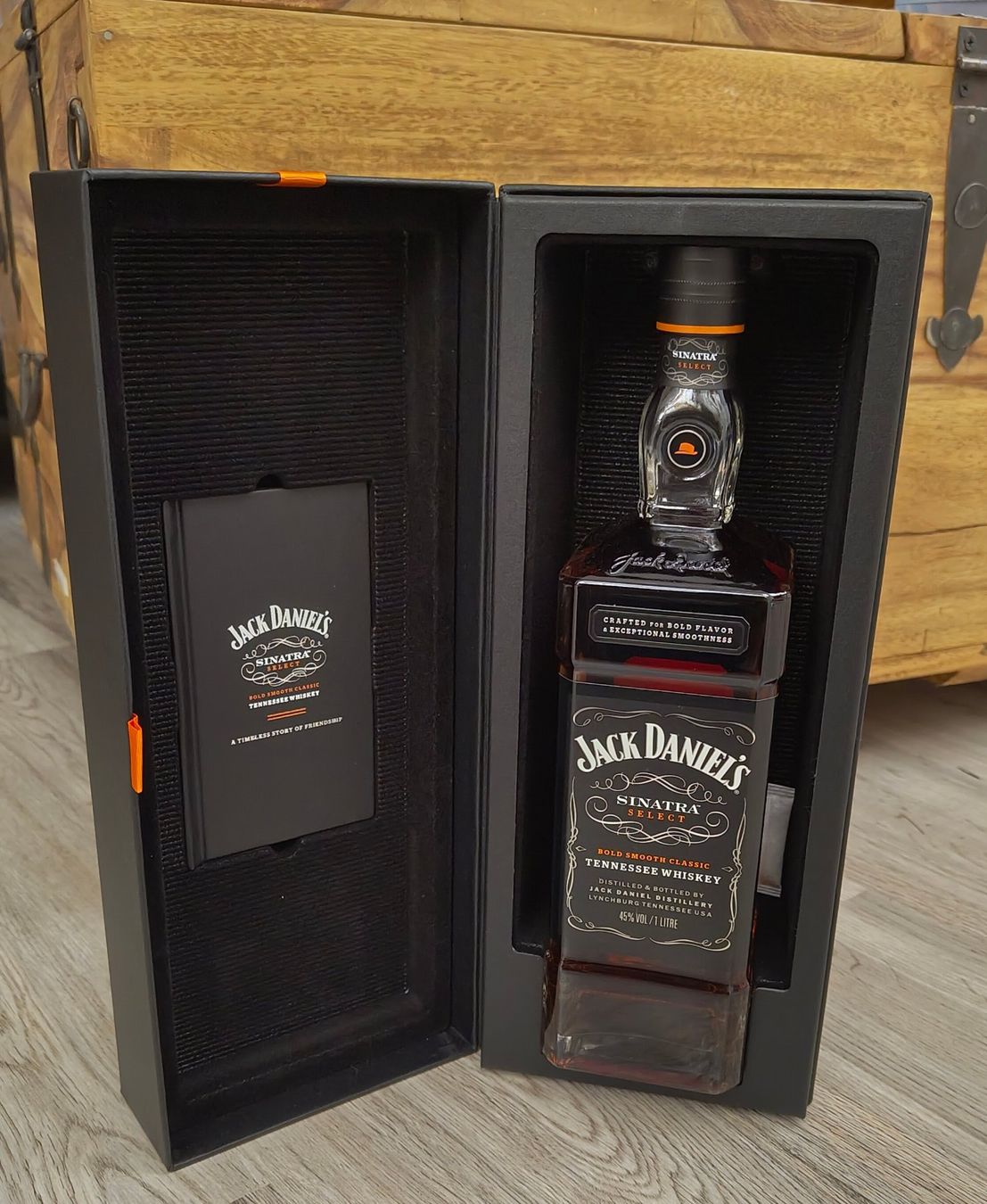 Jack Daniels Spirituosen: Jack Daniel's Tennessee Whiskey Frank Sinatra Special Ed. – Neu und originalverpackt aus Effretikon von easyjones