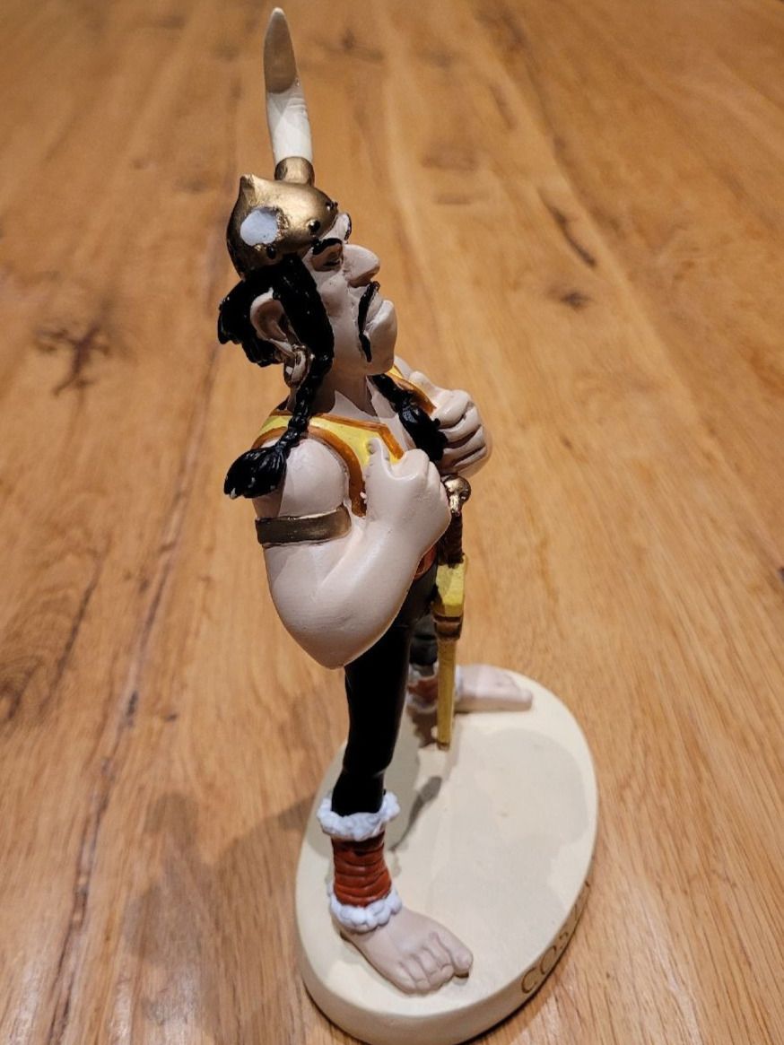 Statuette: ASTERIX & OBELIX mit ihren Freunden – Usato da Nottwil venduto da echtMOMO 9
