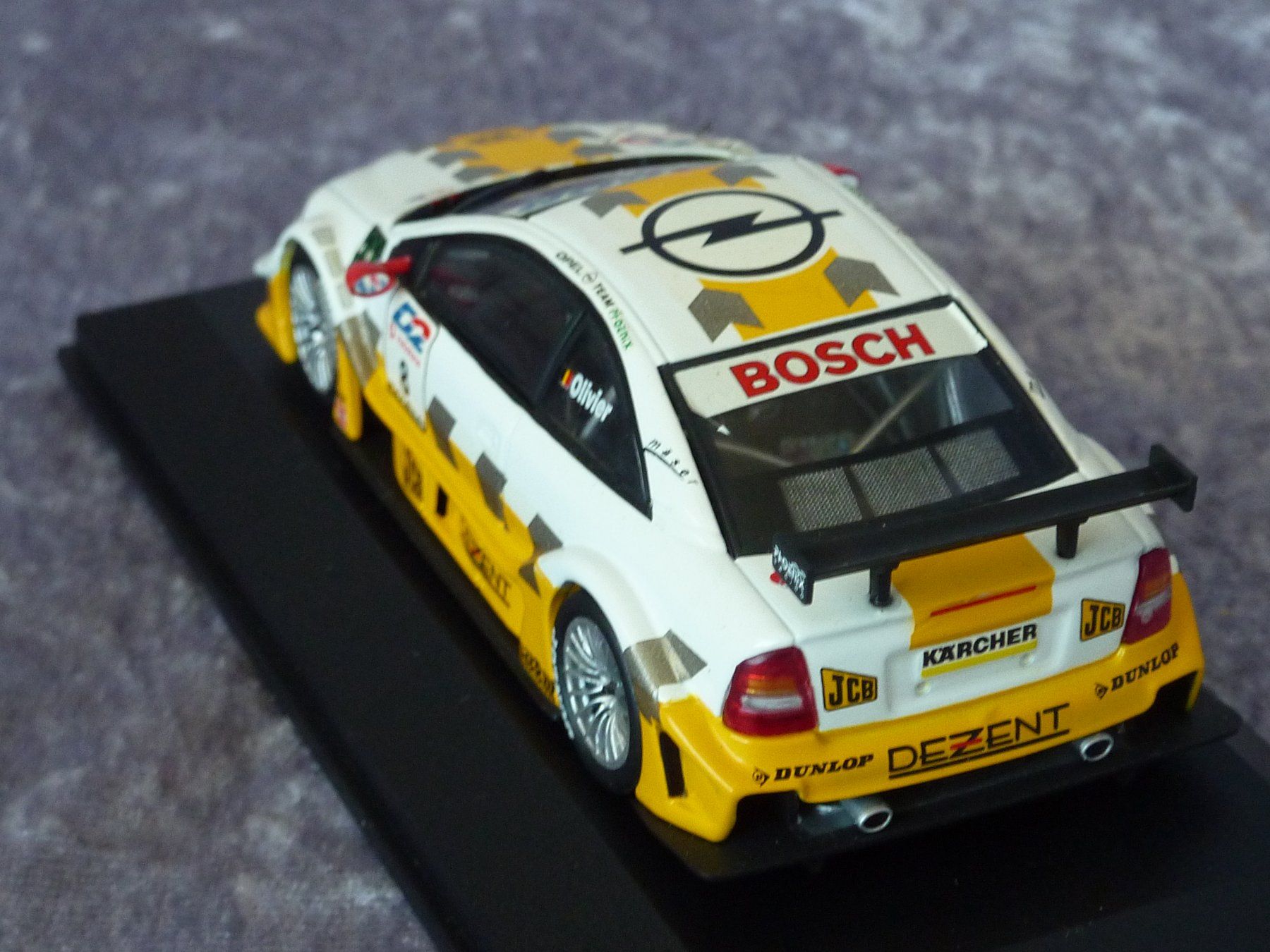 Minichamps Modellini d'auto: Opel V8 Coupe #8 DTM 1:43 – Usato da Dürrenäsch venduto da modellautos4you 3